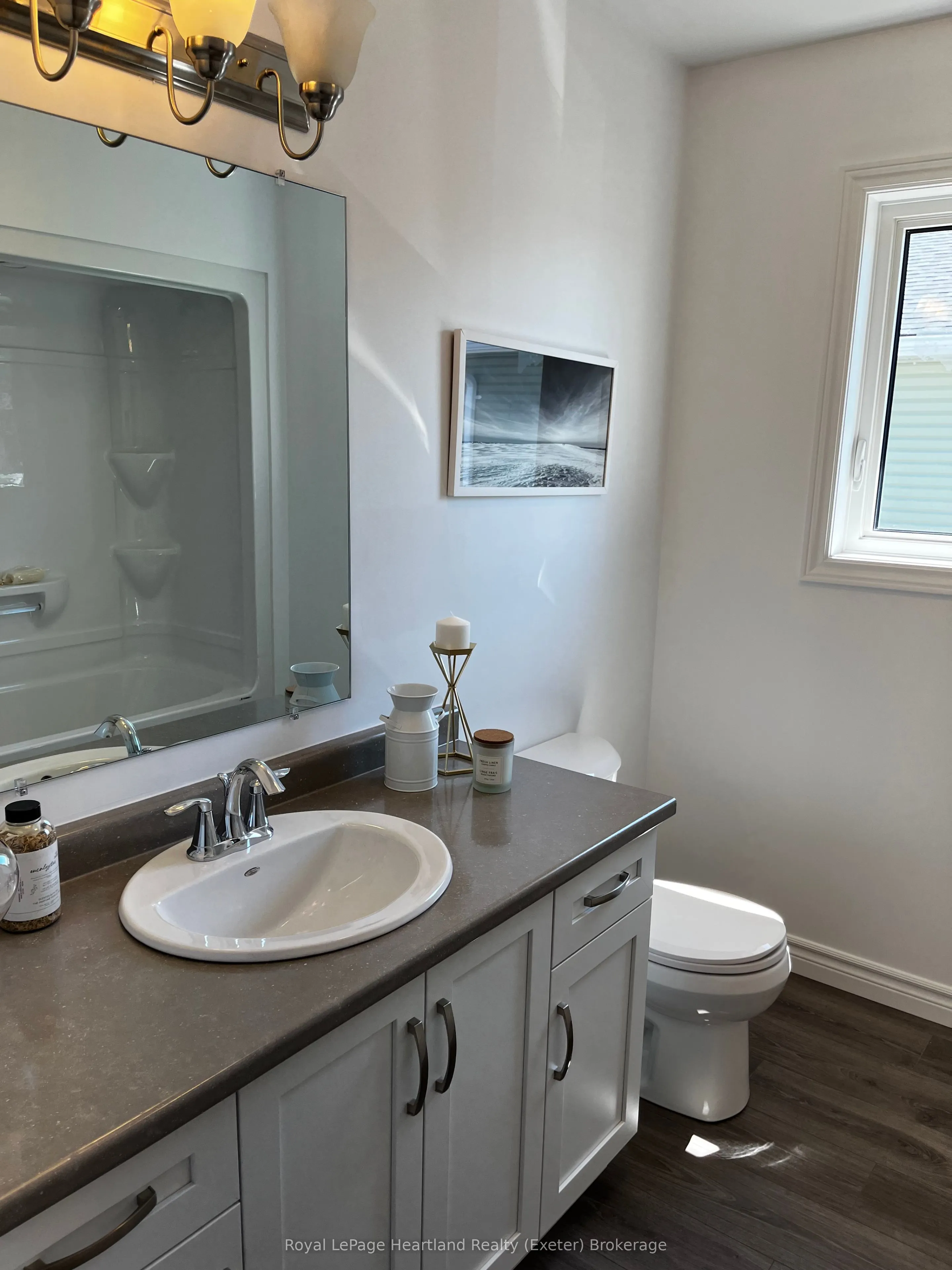 20 Bluffs View Boulevard