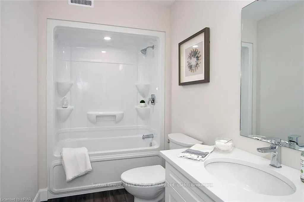3202 VIVIAN Line, #30