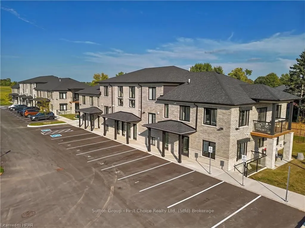 3202 VIVIAN Line, #35