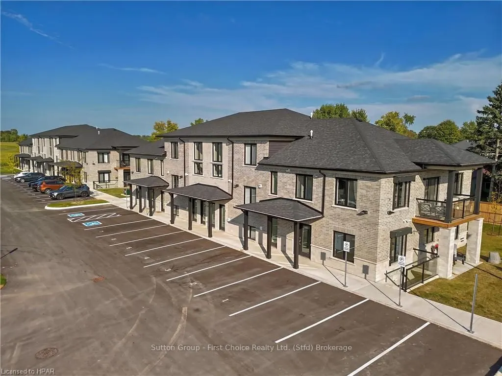 3202 VIVIAN Line, #24