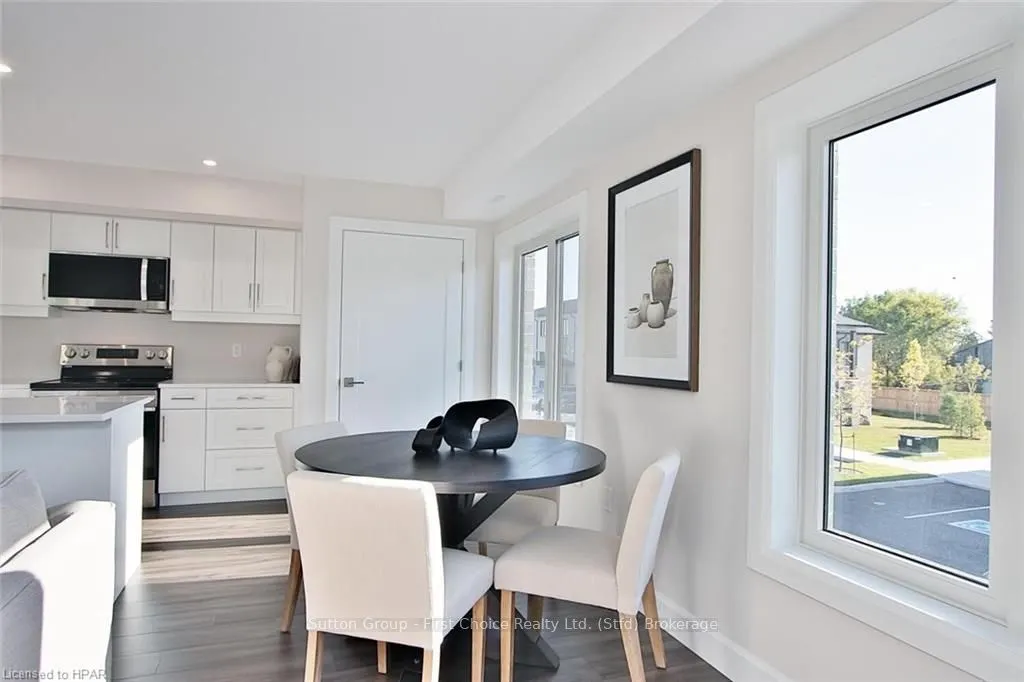 3202 VIVIAN Line, #24