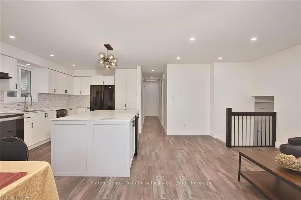 131 BRIARHILL Drive