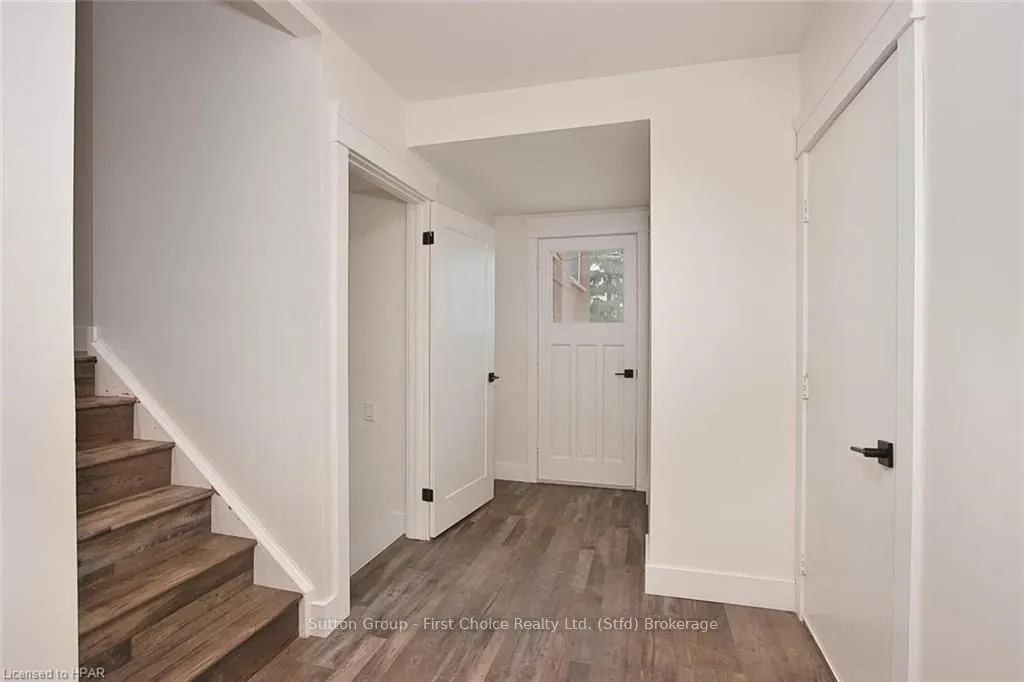 131 BRIARHILL Drive