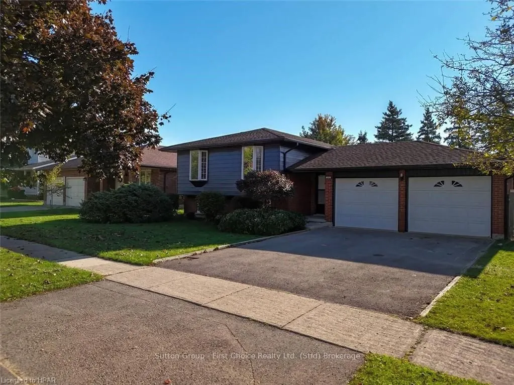 131 BRIARHILL Drive
