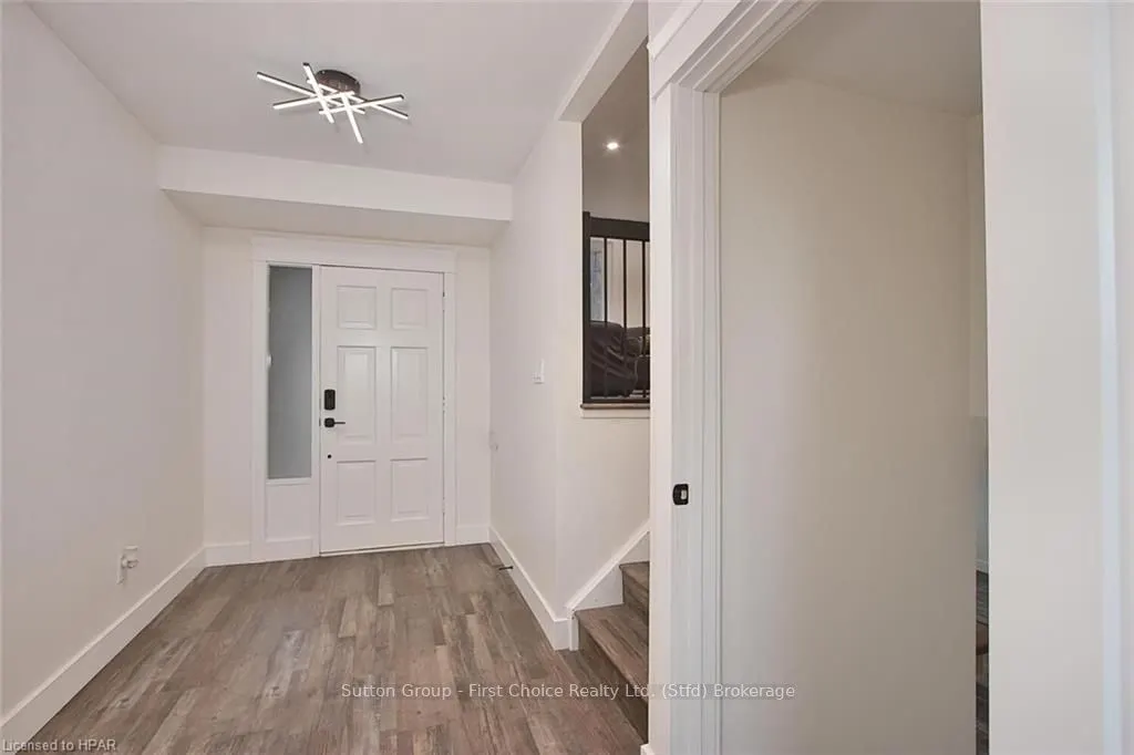 131 BRIARHILL Drive