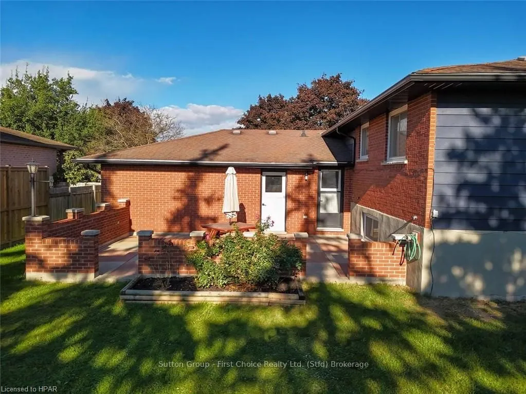 131 BRIARHILL Drive