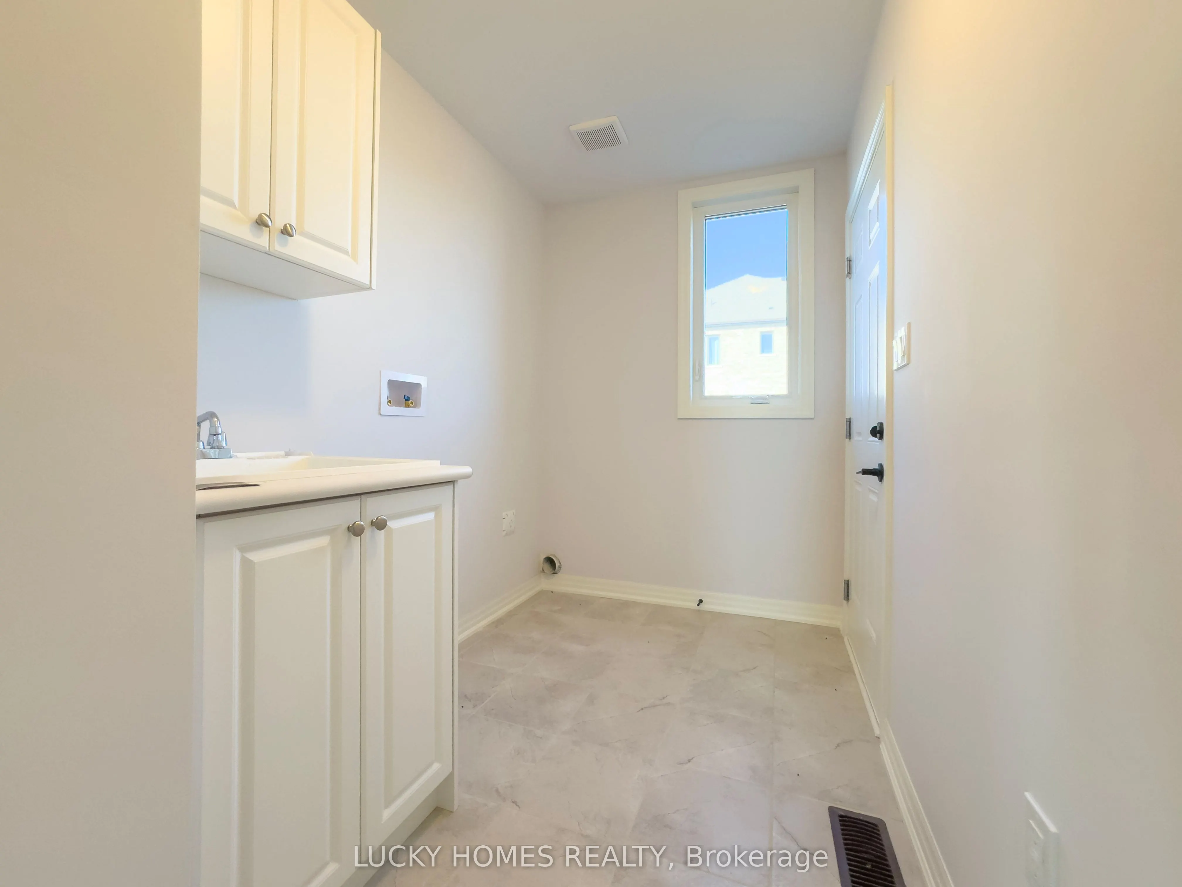 15 Fisher Road
