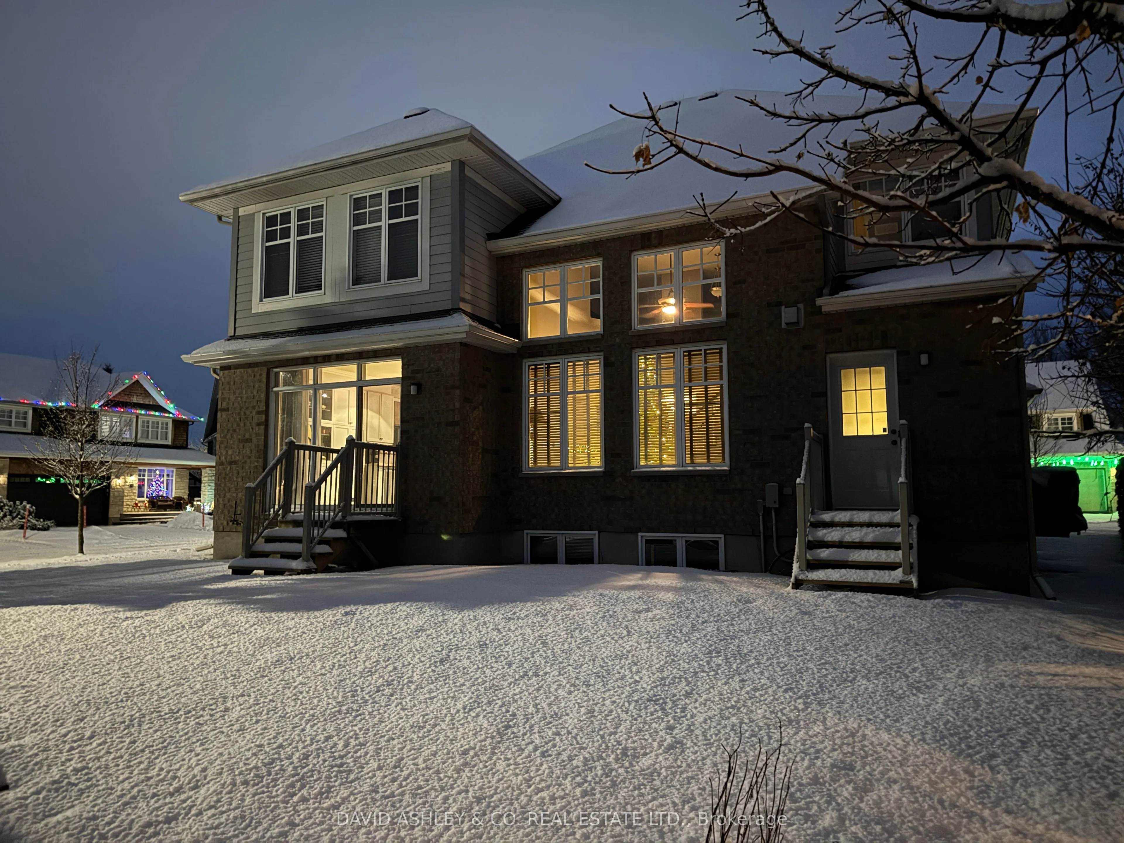 55 IRONSIDE Court E