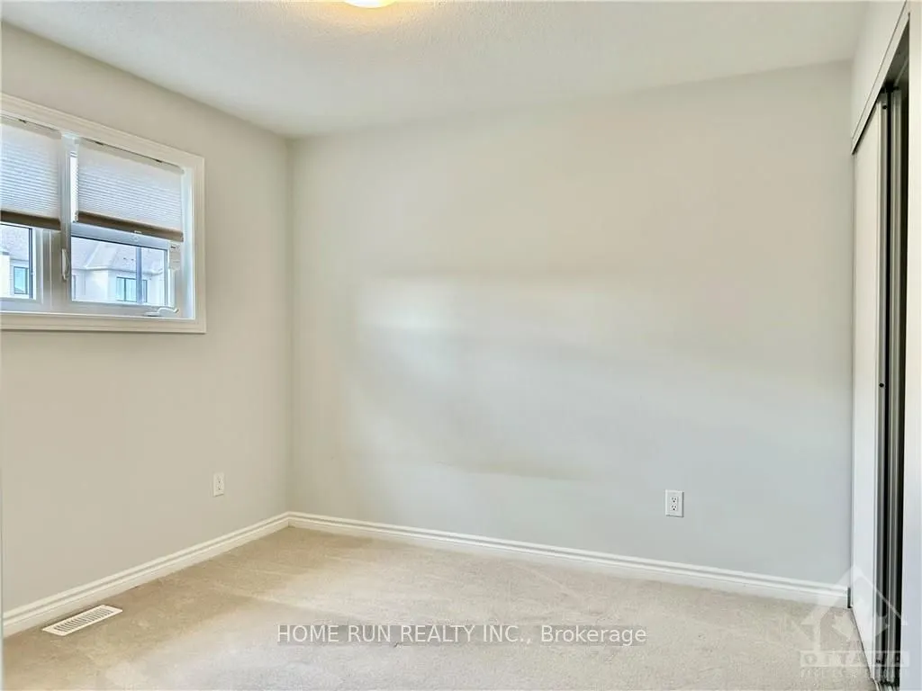 1031 APOLUNE Street