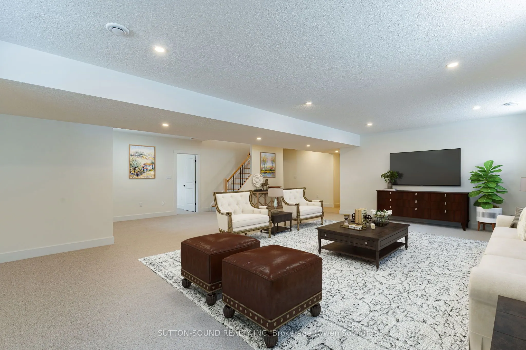 325 6TH Avenue W