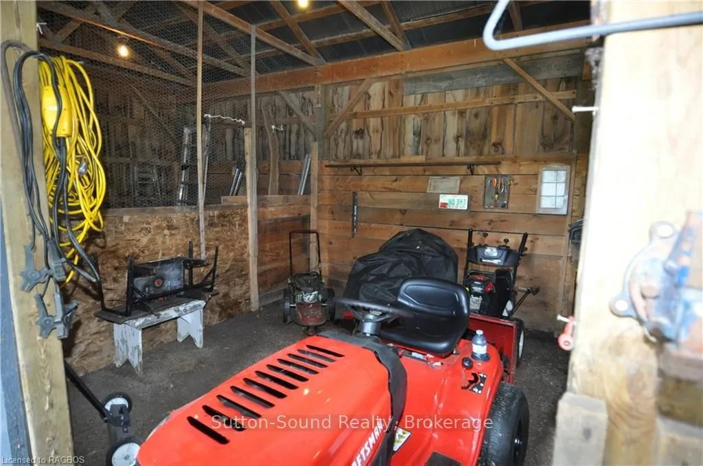 598476 2ND Concession North