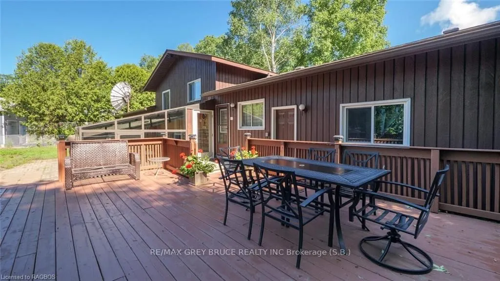 97 DORENA Crescent