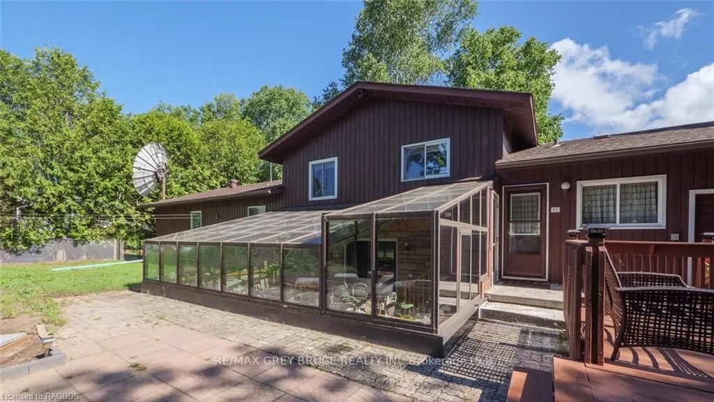 97 DORENA Crescent