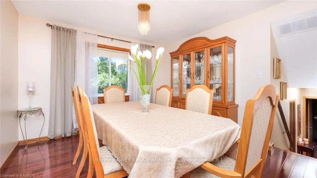 97 DORENA Crescent