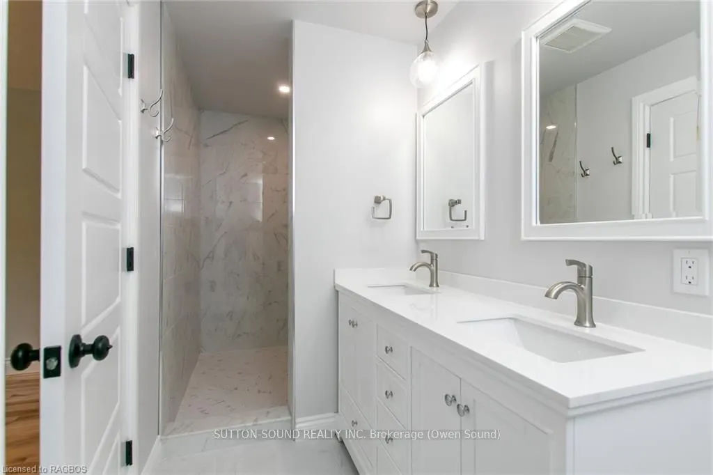 318743 GREY ROAD 1 Road