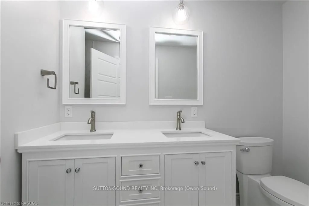 318743 GREY ROAD 1 Road