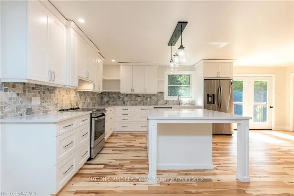 318743 GREY ROAD 1 Road