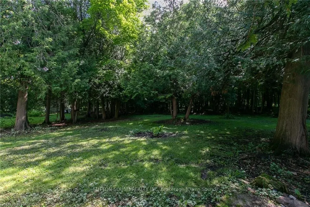 318743 GREY ROAD 1 Road