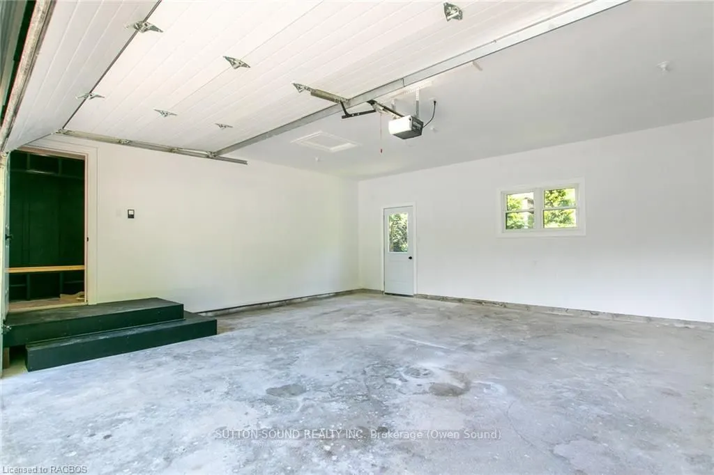 318743 GREY ROAD 1 Road