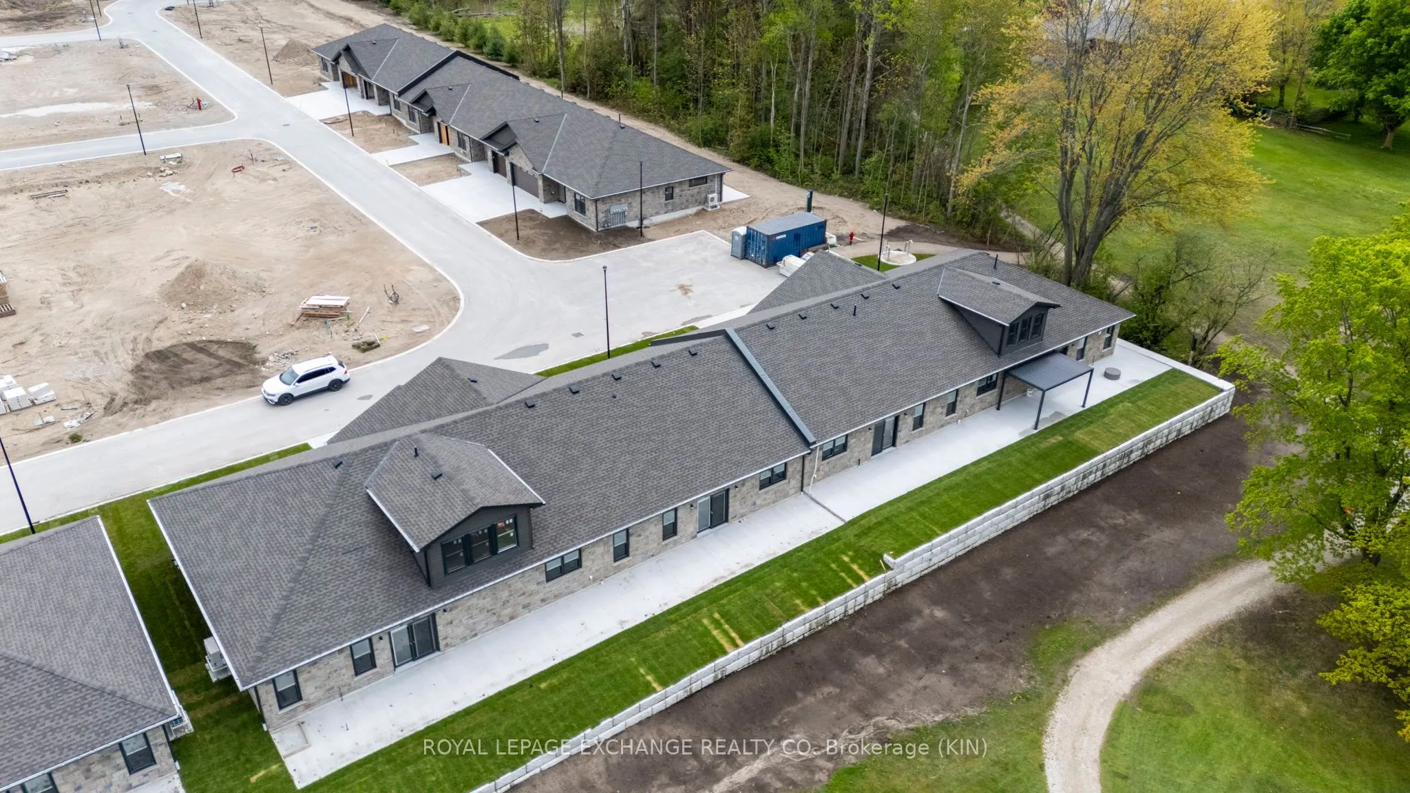 1182 Queen Street #38