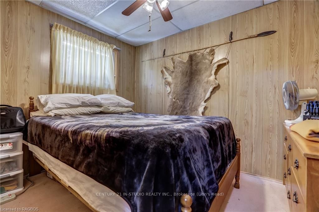 496 BERFORD LAKE Road