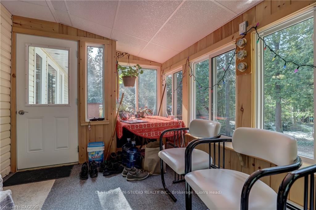 496 BERFORD LAKE Road