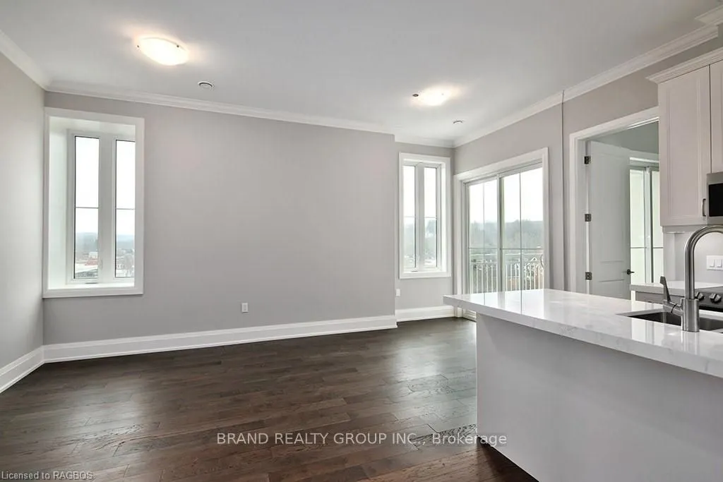 80 9TH Street E #601