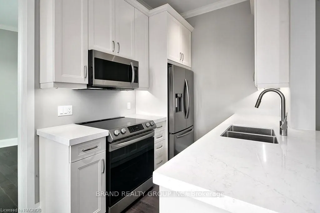80 9TH Street E #601
