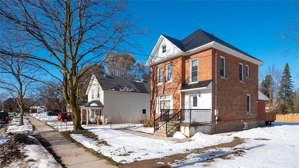 550 10TH STREET A WEST