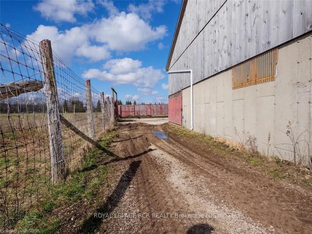 258934 GORDON SUTHERLAND Parkway