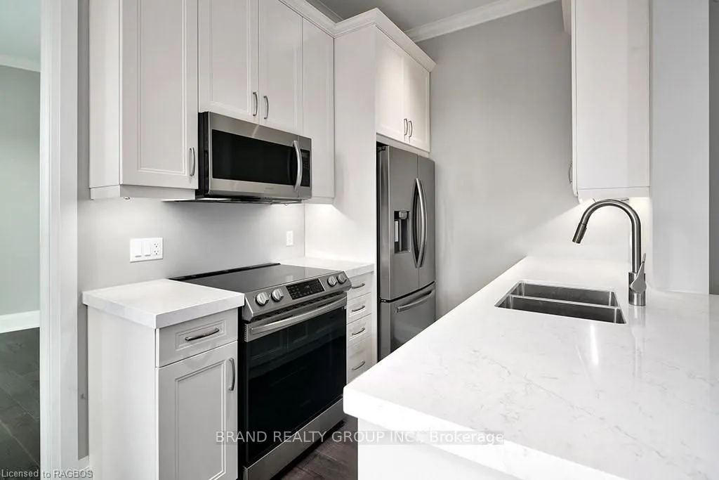 80 9TH Street E #601