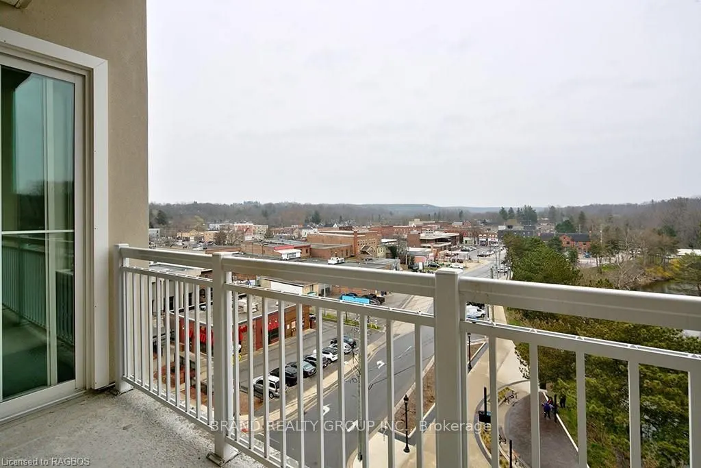 80 9TH Street E #601