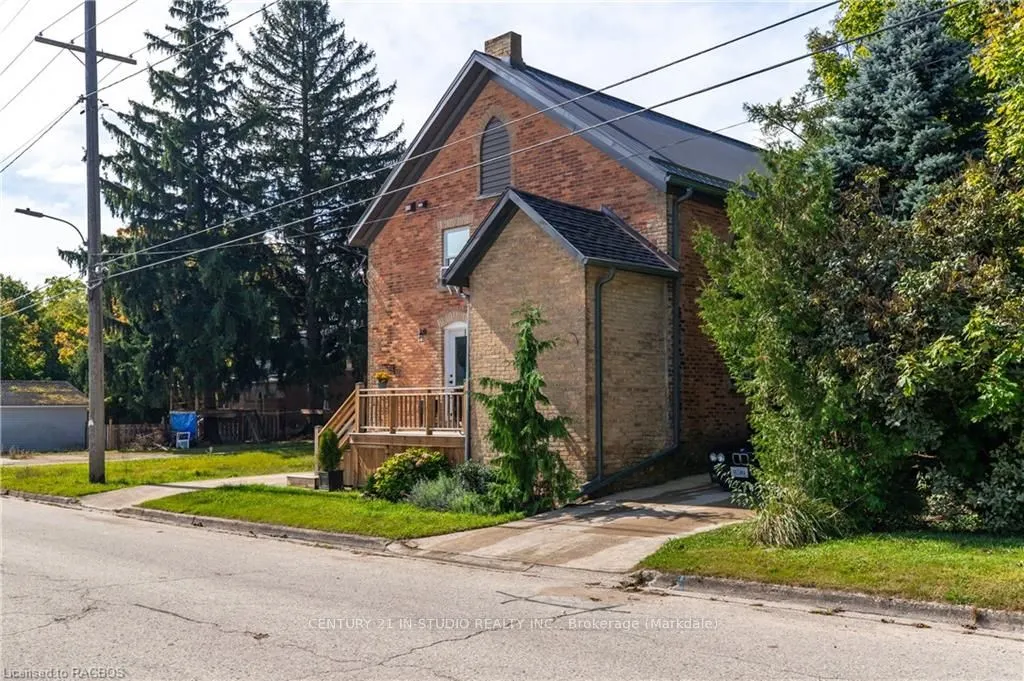 44 2ND Avenue