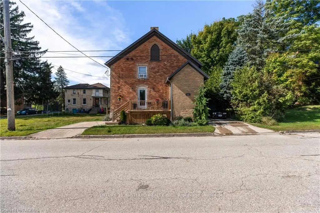 44 2ND Avenue