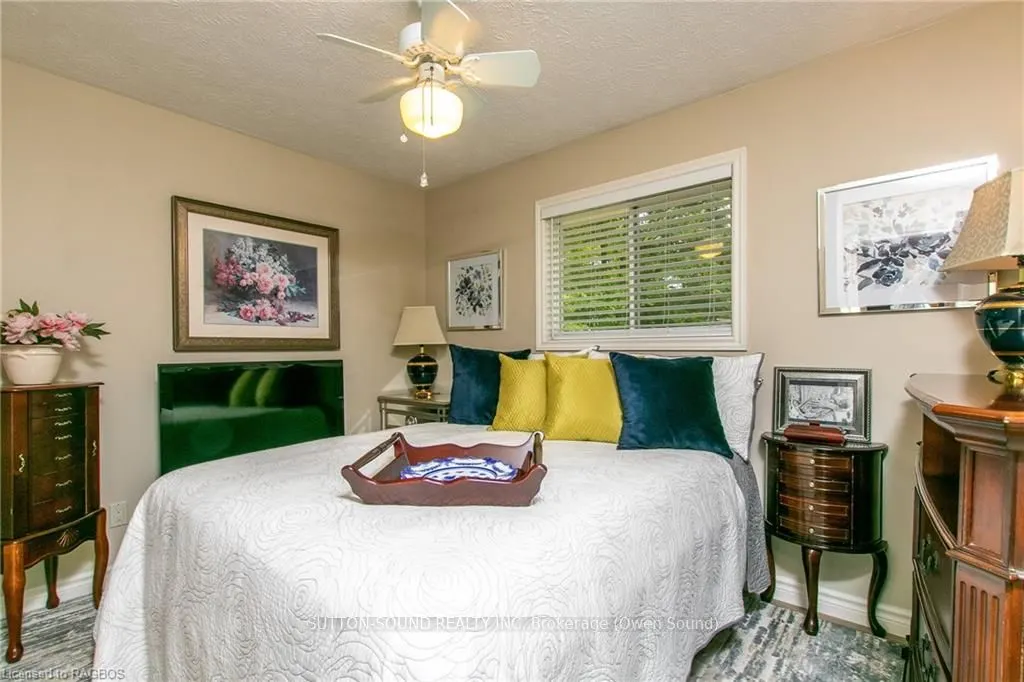 7 SANDY PINES Trail