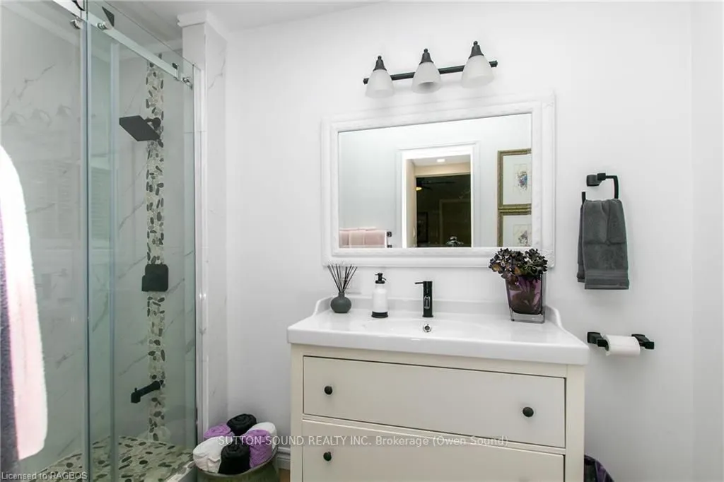 7 SANDY PINES Trail