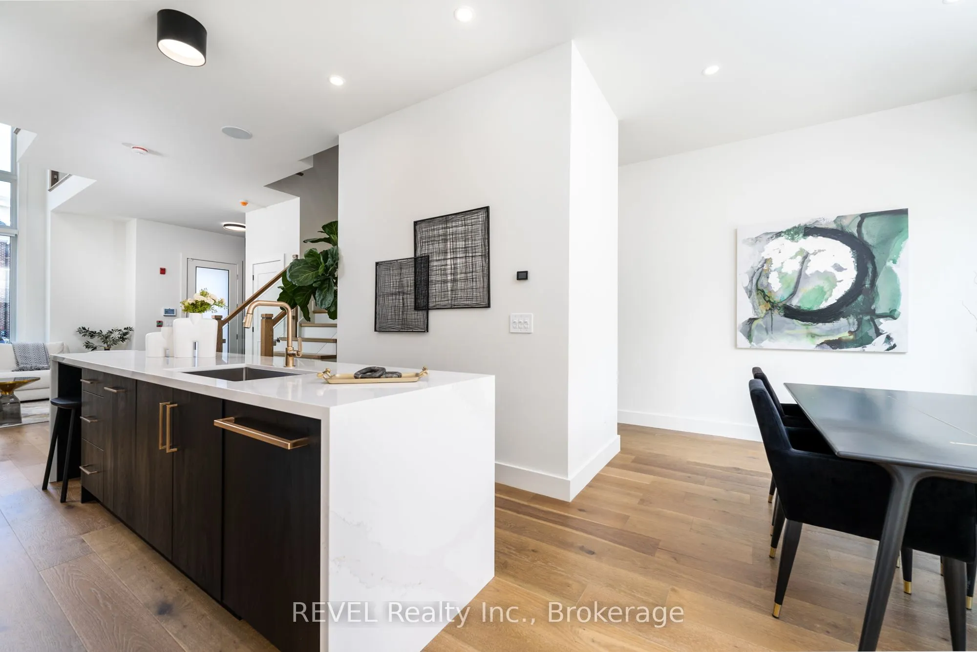 1397 York Road #10