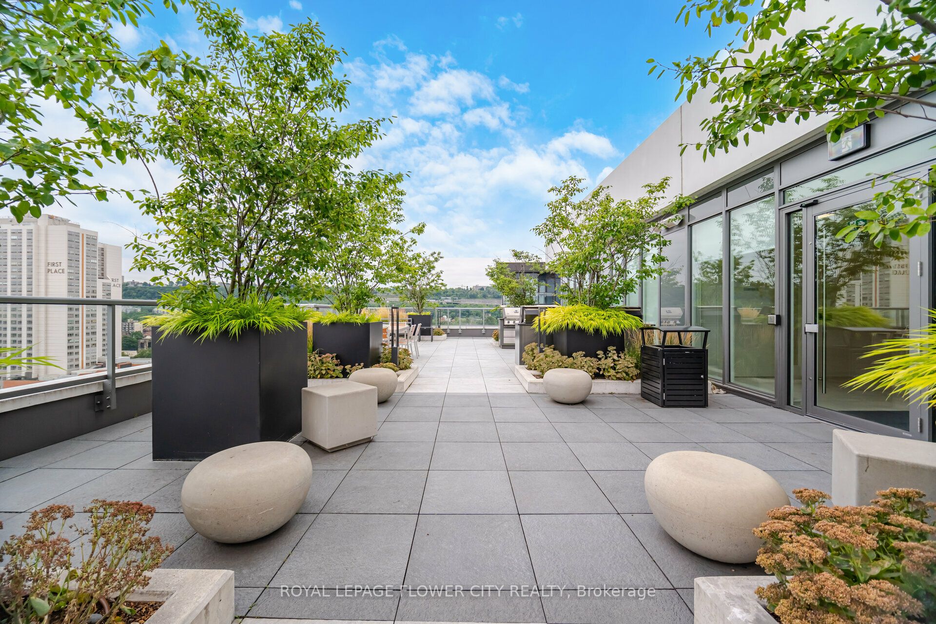 212 King William Street, #604