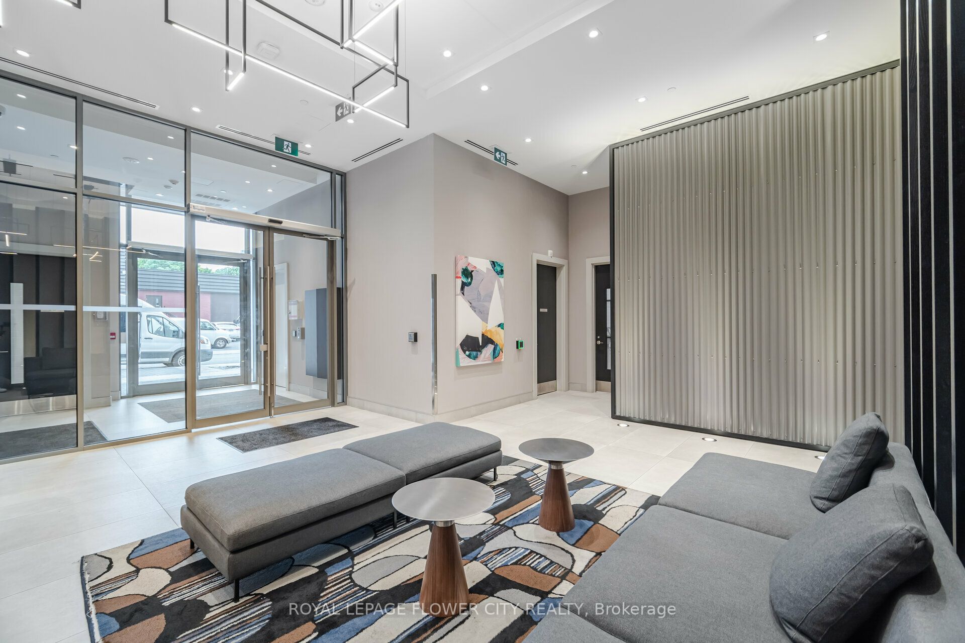 212 King William Street, #604
