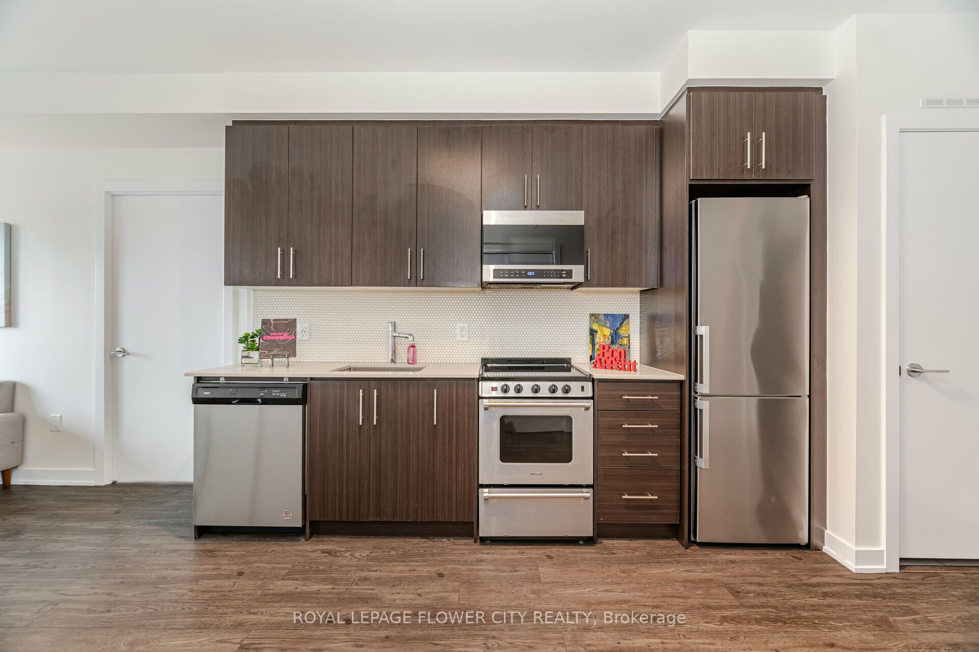 212 King William Street, #604