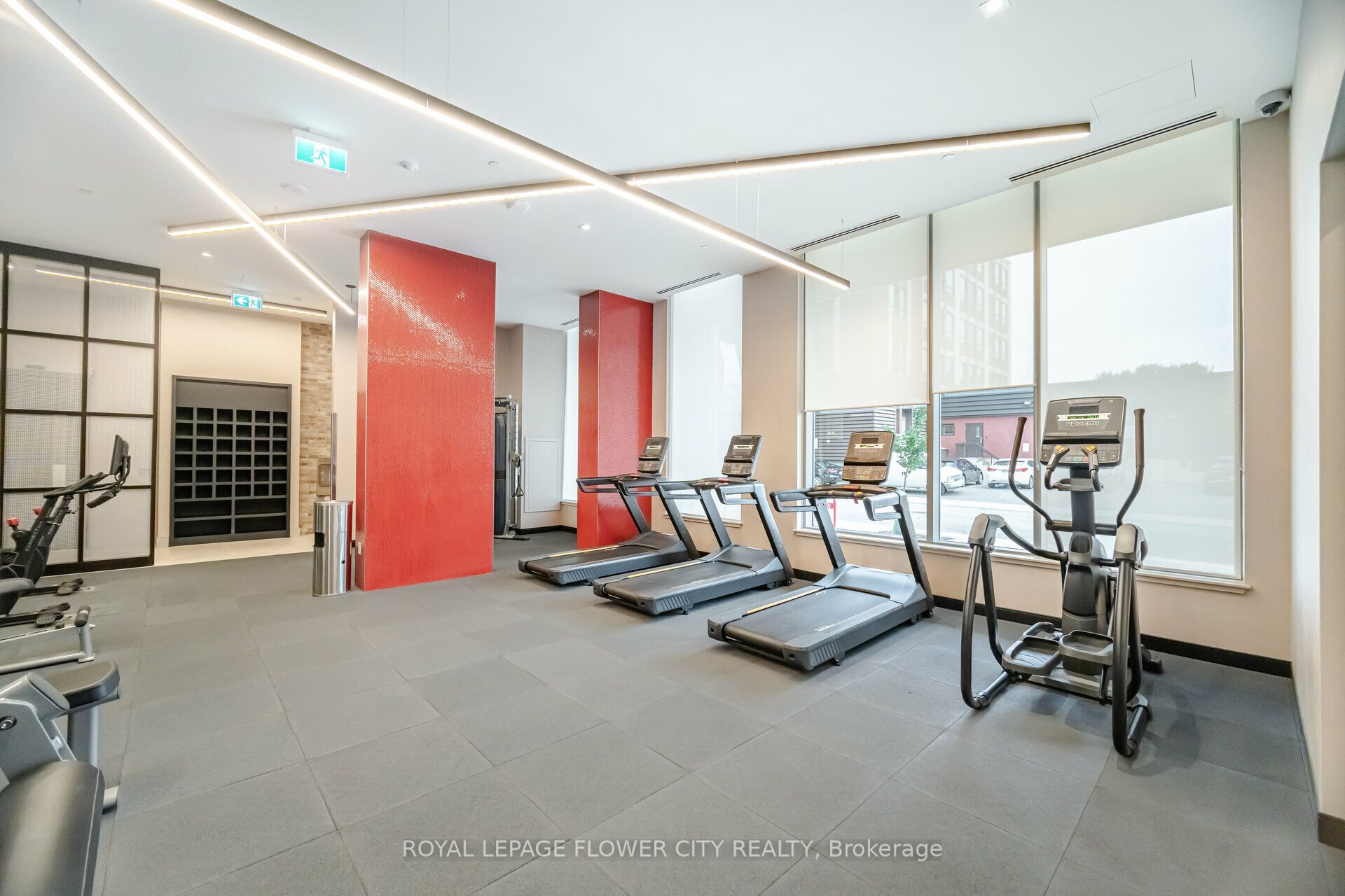 212 King William Street, #604