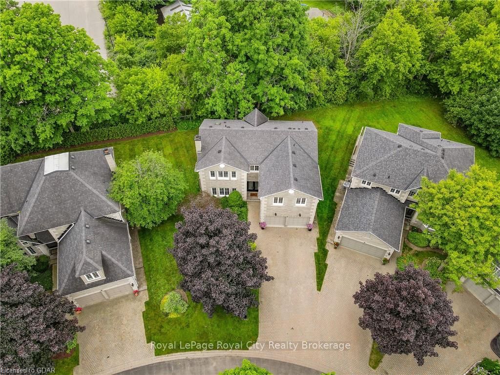 25 MANOR PARK Crescent #7
