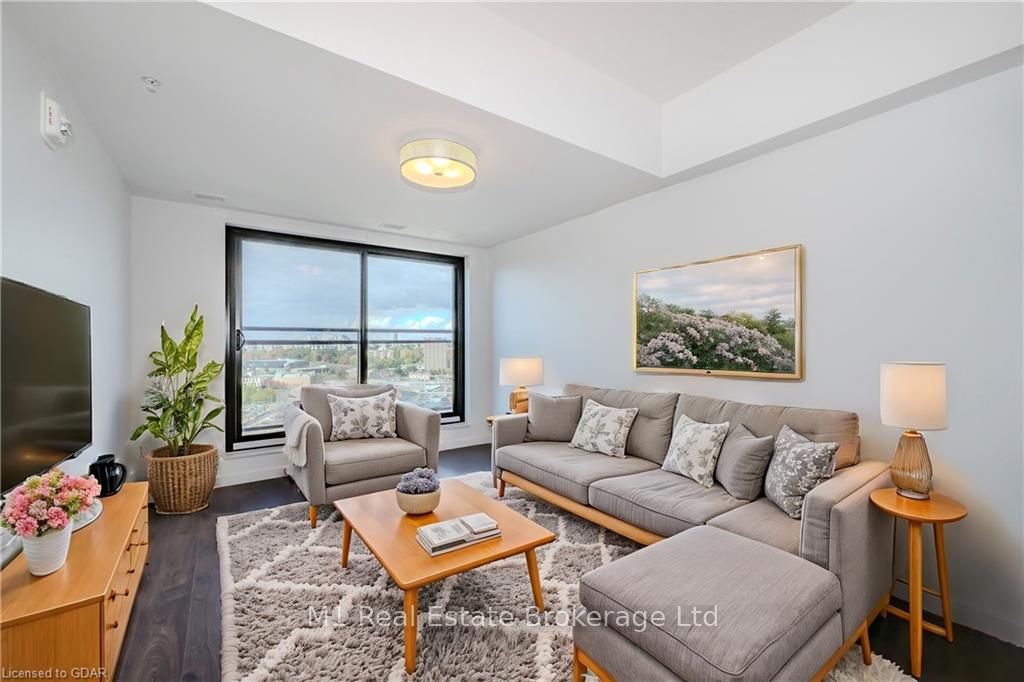 181 KING St S #1503