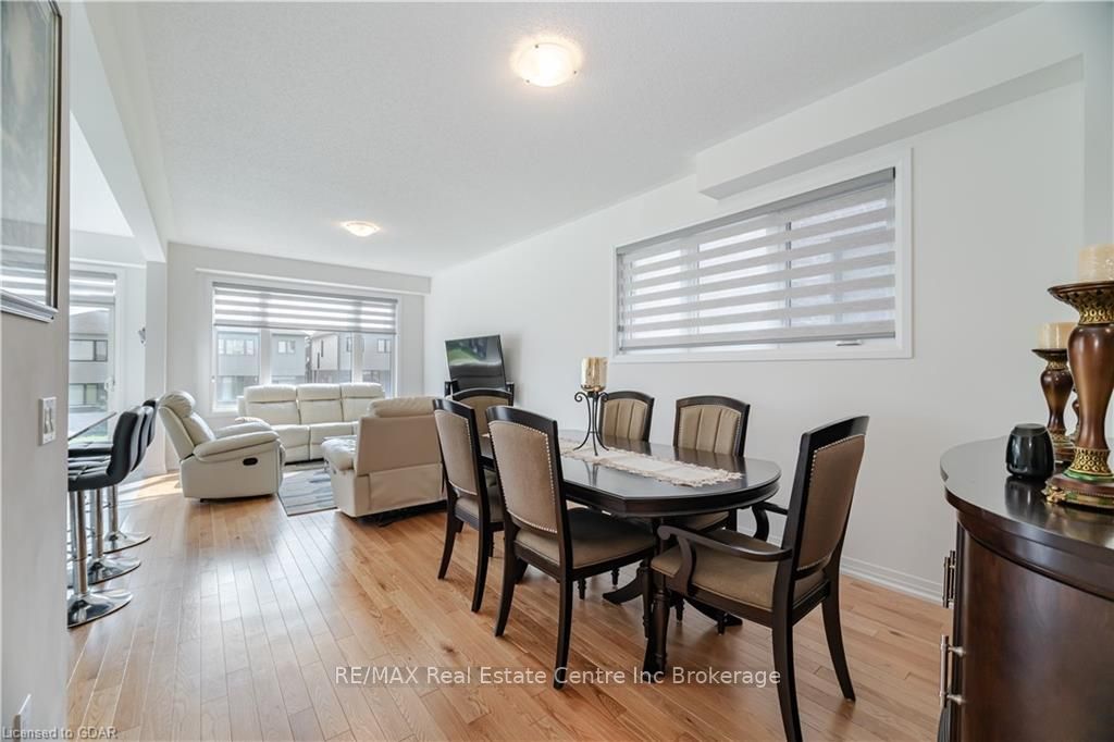 135 FAIREY Crescent