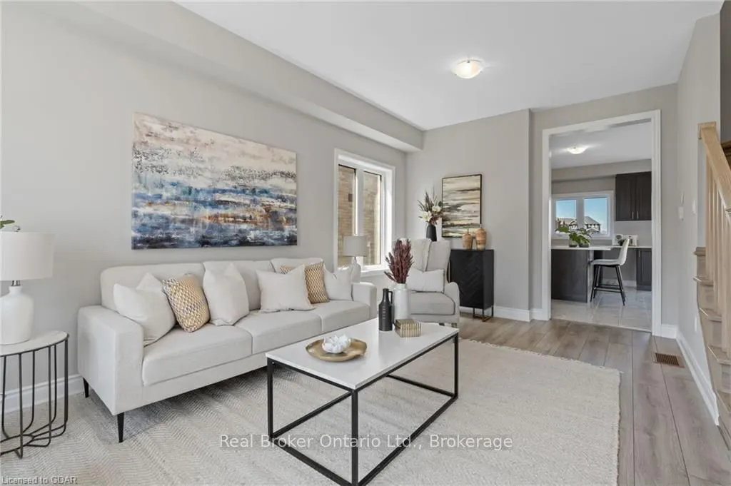 15 VENTURE Way