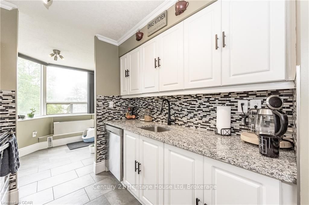 3227 KING Street E #409