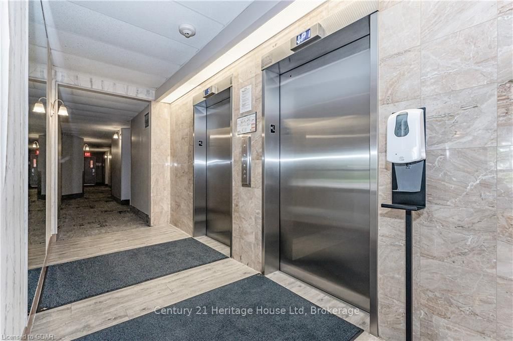 3227 KING Street E #409