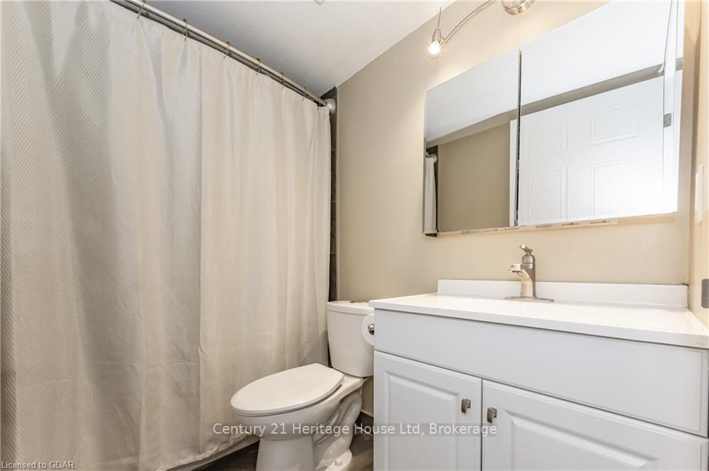 3227 KING Street E #409