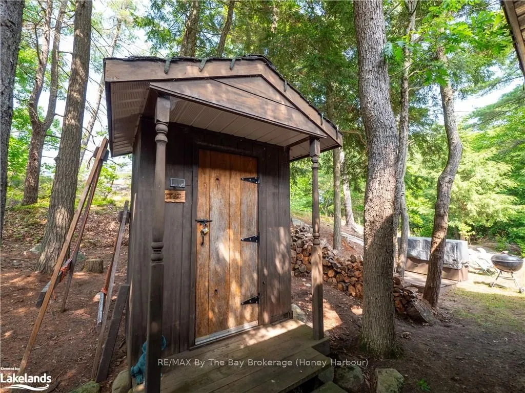 22428 GEORGIAN BAY SHORE