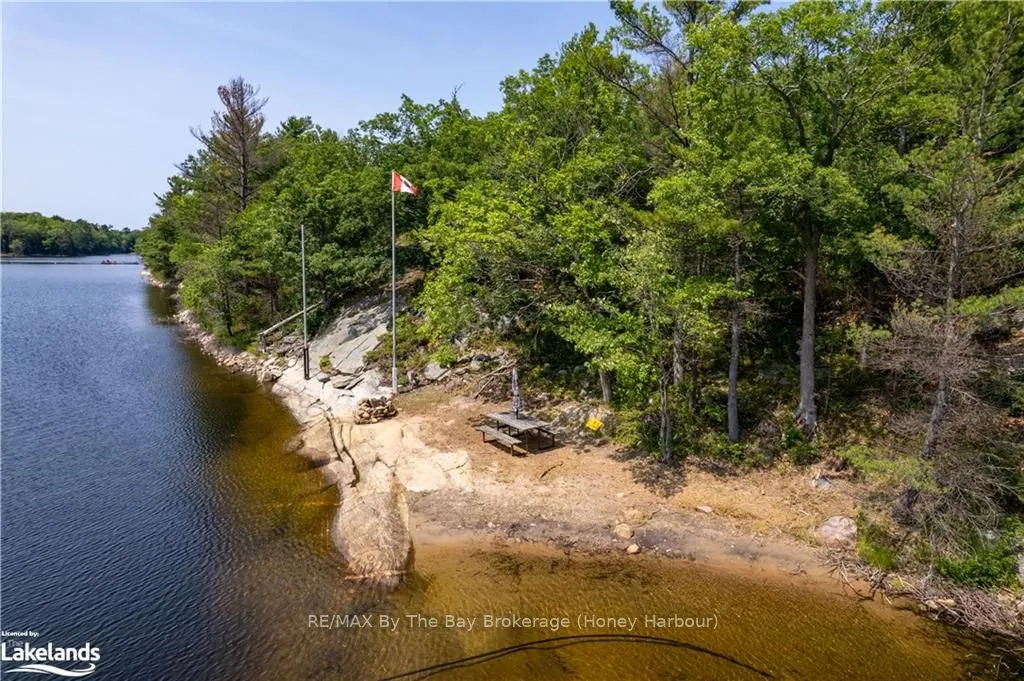 22428 GEORGIAN BAY SHORE